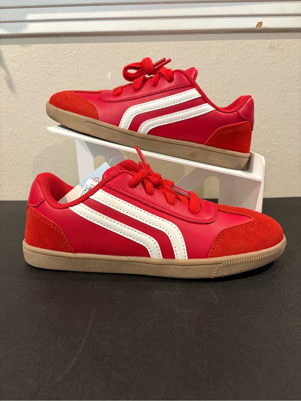 Cat & Jack Red Kids' Boston Court Low Top Sneakers Shoes Big Kids Youth Sizes